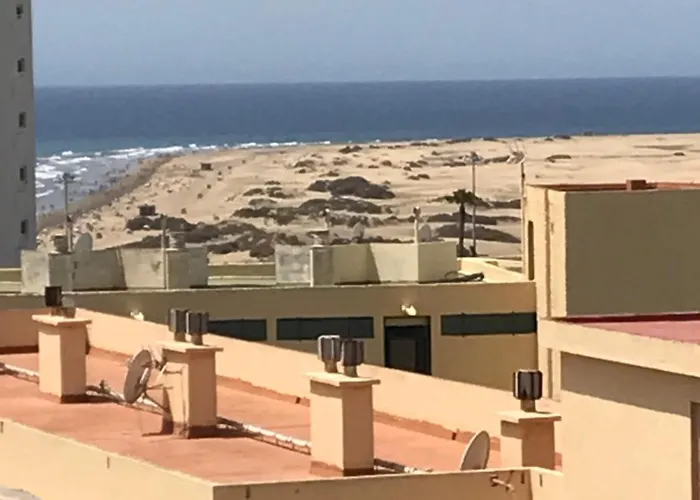 Yumbo Beach Apartment 2 With High Speed Free Internet